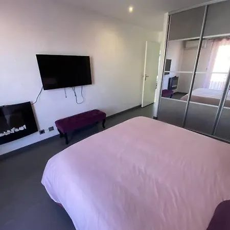 Apartman Spacieux Et Luxueux A 150 Metres Des Plages